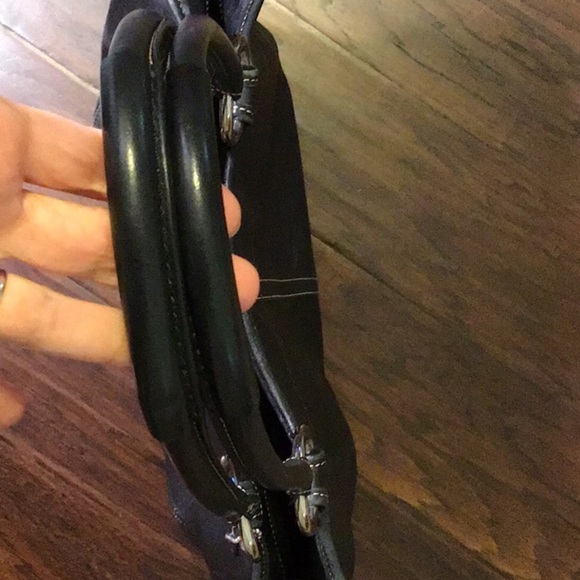 COACH LEATHER TOTE LEATHER EXCELLENT CONDITION - Picture 5 of 8